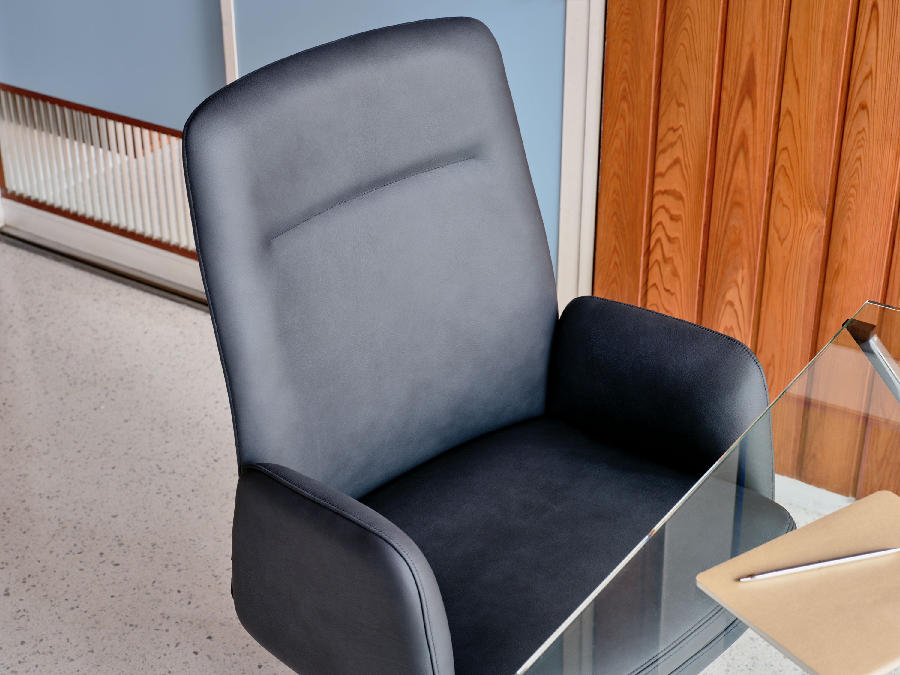 How To Convert Your Garage Into a Home Office