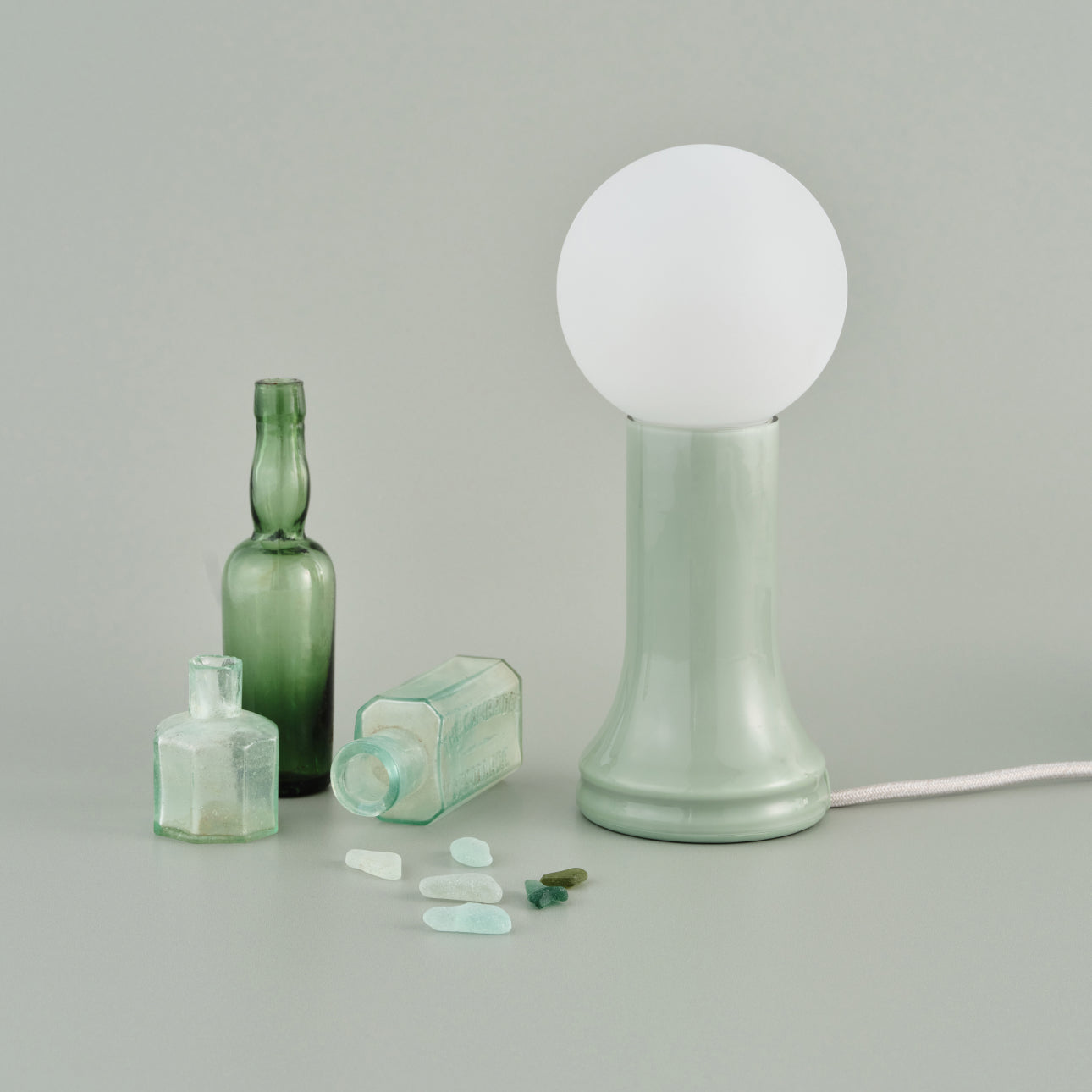Color:Sea Green;