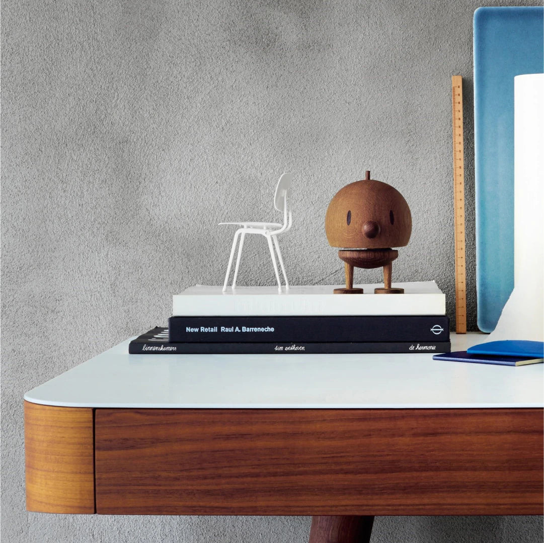 Color:Smoked Oak; Design: Bumble;