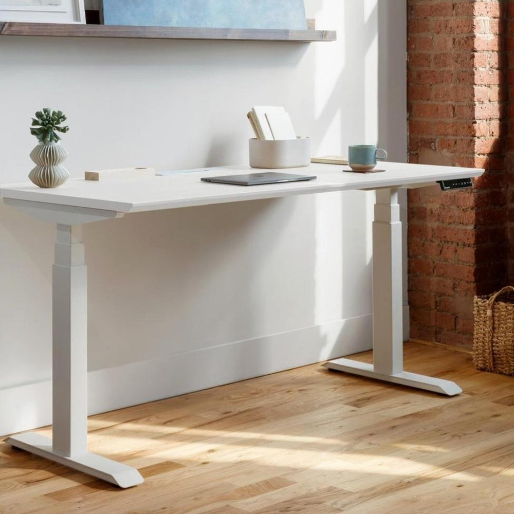 Top Color:White; Leg Color:White; Desk Size:48 inches x 30 inches;