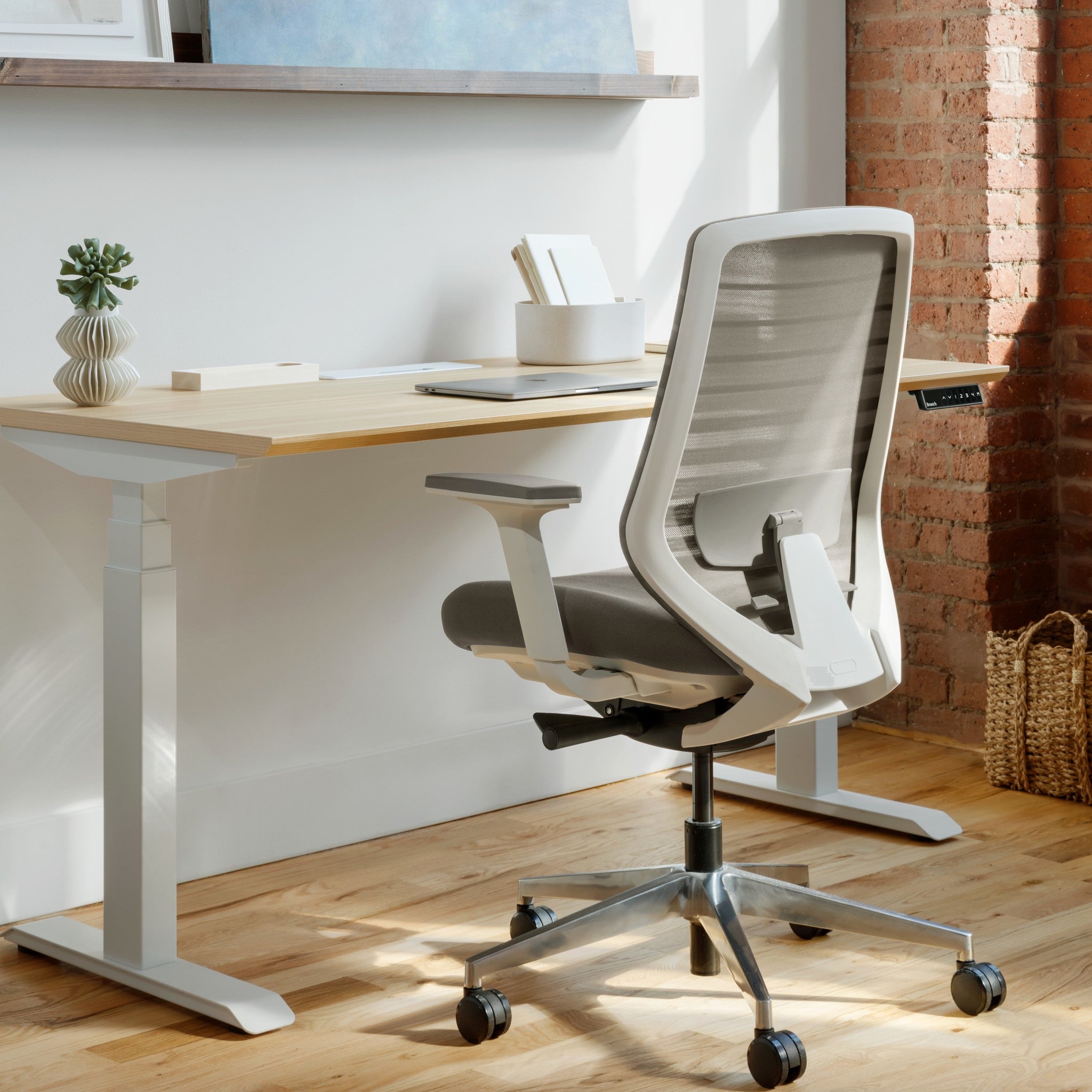 Ergonomic Chair Headrest | Branch Pebble / White / Standard