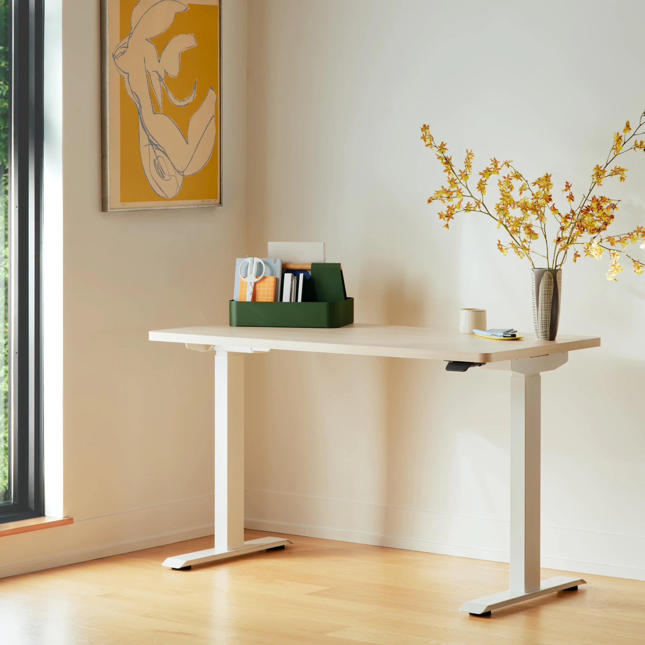 Top Color:Maple; Leg Color:White; Desk Size:36 inches x 24 inches;