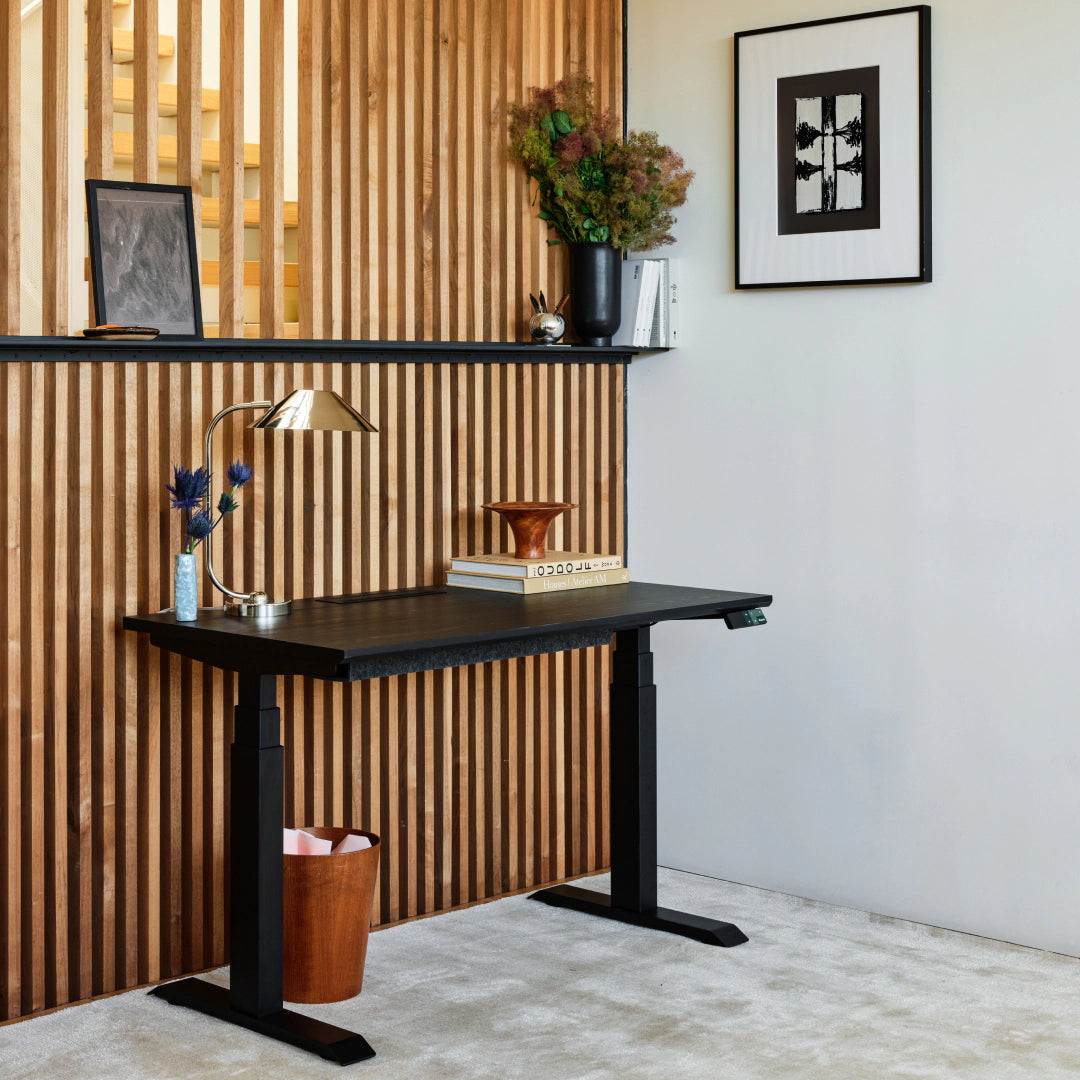 Top Color:Black Oak; Leg Color:Black