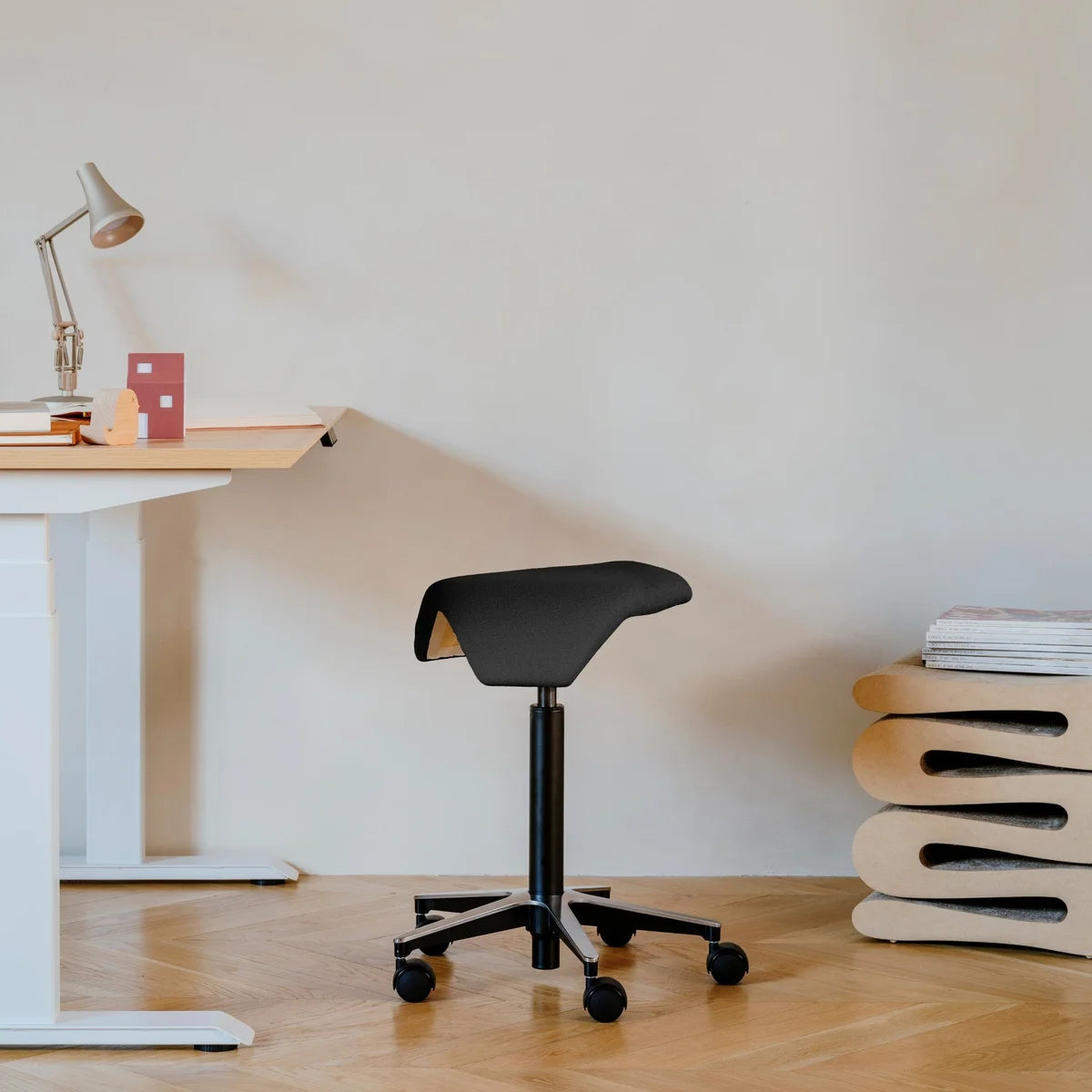 Saddle Chair Standing Desk Chair Branch